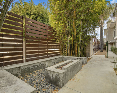 717 N Highland Avenue - Photo Thumbnail 26