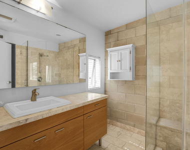 717 N Highland Avenue - Photo Thumbnail 18
