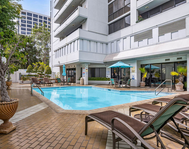 10660 Wilshire Boulevard - Photo Thumbnail 21