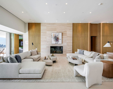 9016 Thrasher Avenue - Photo Thumbnail 44