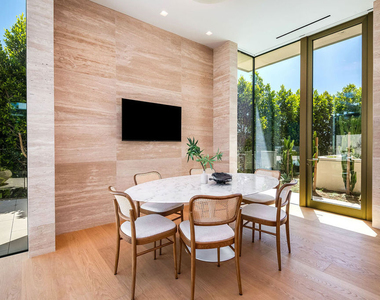 9016 Thrasher Avenue - Photo Thumbnail 14