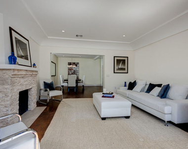 831 S Curson Avenue - Photo Thumbnail 3