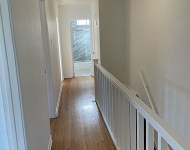368 N Genesee Avenue - Photo Thumbnail 2