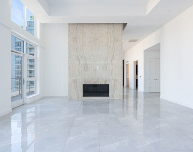 1201 S Hope Street - Photo Thumbnail 3