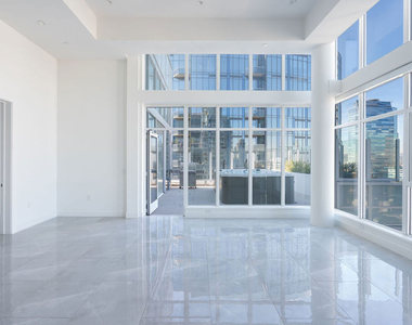 1201 S Hope Street - Photo Thumbnail 5