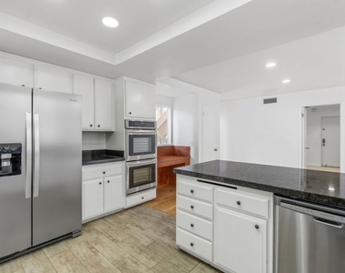17265 Avenida De La Herradura - Photo Thumbnail 10