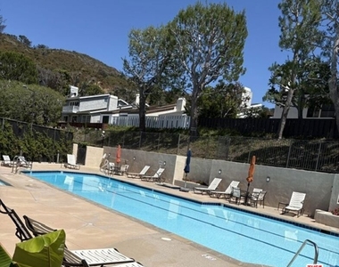 17265 Avenida De La Herradura - Photo Thumbnail 38