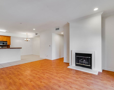 2335 S Bentley Avenue - Photo Thumbnail 1