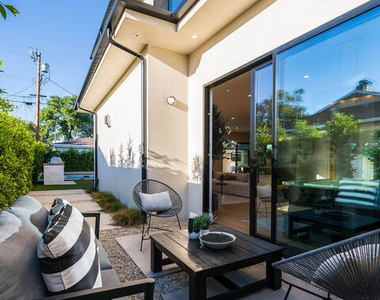 12427 Cumpston Street - Photo Thumbnail 52