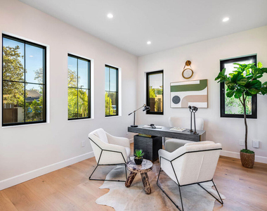 12427 Cumpston Street - Photo Thumbnail 36
