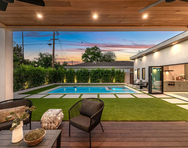 12427 Cumpston Street - Photo Thumbnail 39