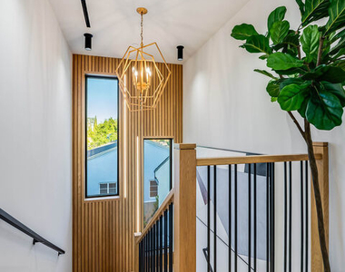 12427 Cumpston Street - Photo Thumbnail 32