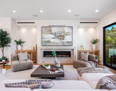 12427 Cumpston Street - Photo Thumbnail 9