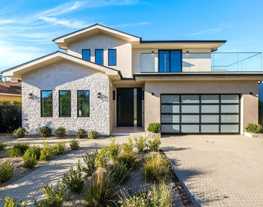 12427 Cumpston Street - Photo Thumbnail 57