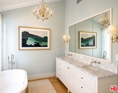 254 Mabery Road - Photo Thumbnail 8