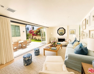 254 Mabery Road - Photo Thumbnail 12