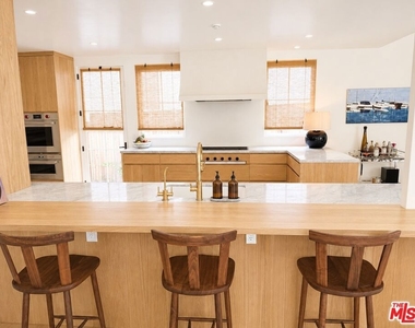 254 Mabery Road - Photo Thumbnail 2