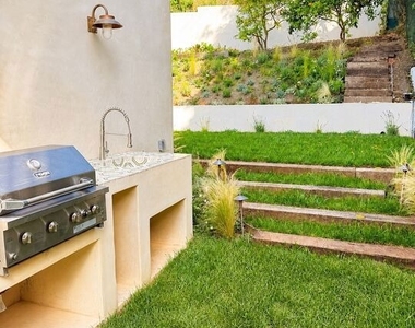254 Mabery Road - Photo Thumbnail 14