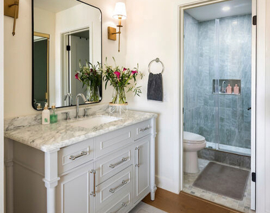 651 Wilcox Avenue - Photo Thumbnail 17