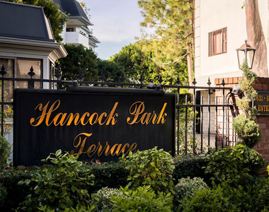651 Wilcox Avenue - Photo Thumbnail 25