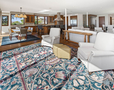 1120 El Medio Avenue - Photo Thumbnail 8
