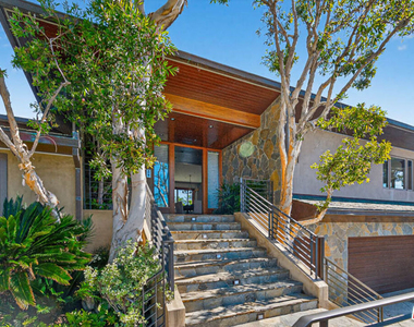 1120 El Medio Avenue - Photo Thumbnail 2