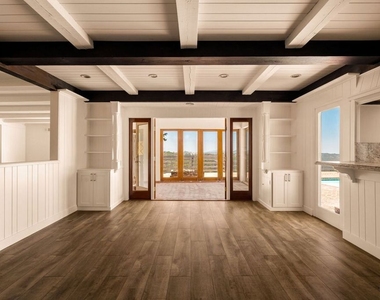2158 Stradella Road - Photo Thumbnail 5