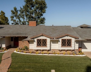 2158 Stradella Road - Photo Thumbnail 27