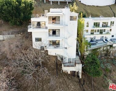 8546 Hillside Avenue - Photo Thumbnail 23