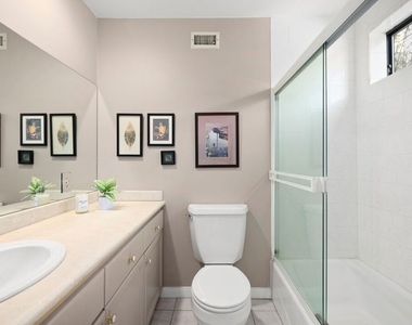 8546 Hillside Avenue - Photo Thumbnail 20