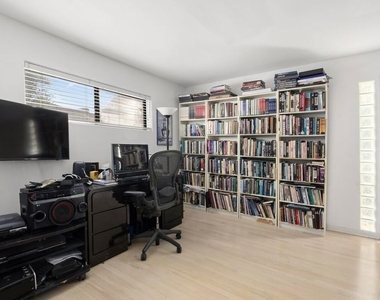 8546 Hillside Avenue - Photo Thumbnail 19