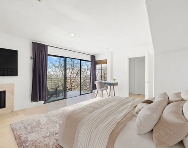 8546 Hillside Avenue - Photo Thumbnail 16