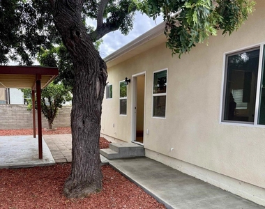 6942 Eberhart St - Photo Thumbnail 5