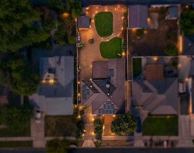 7039 Sylvia Avenue - Photo Thumbnail 2