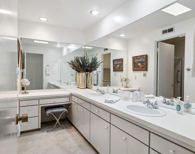 76750 Lark Drive - Photo Thumbnail 10
