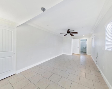 77054 California Drive - Photo Thumbnail 19