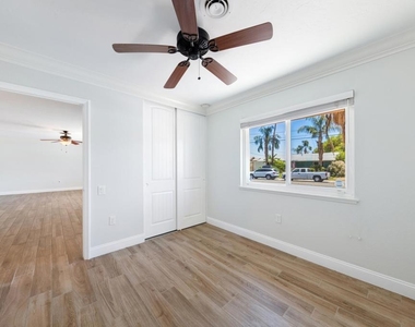 77054 California Drive - Photo Thumbnail 15