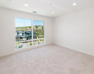 4618 Catmint Lane - Photo Thumbnail 13