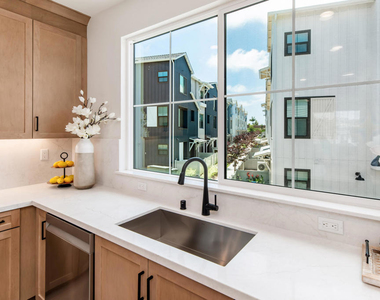 4618 Catmint Lane - Photo Thumbnail 7