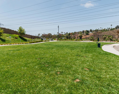 4618 Catmint Lane - Photo Thumbnail 32