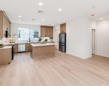 4618 Catmint Lane - Photo Thumbnail 3
