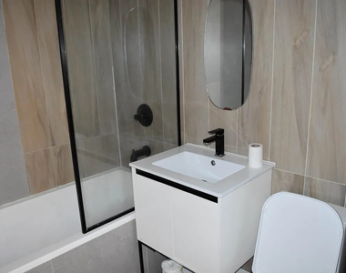 1520 St Johns Place - Photo Thumbnail 13