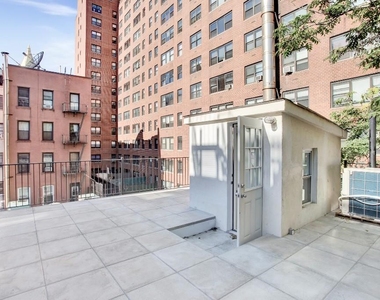 East 26th Street - Photo Thumbnail 14
