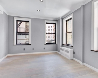 East 26th Street - Photo Thumbnail 7