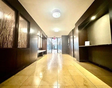 West 96th Street - Photo Thumbnail 9