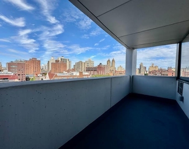 West 87th Street - Photo Thumbnail 13