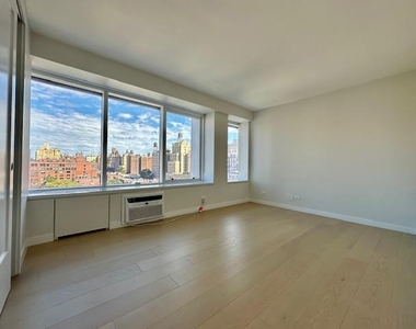 West 87th Street - Photo Thumbnail 6