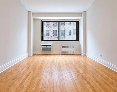 West 97th Street - Photo Thumbnail 9