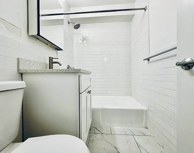 West 97th Street - Photo Thumbnail 6