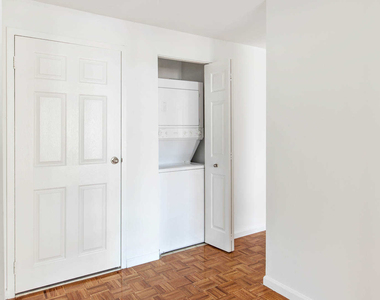 155 Washington Street - Photo Thumbnail 19